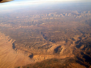  飛行機から見たコロラド川付近