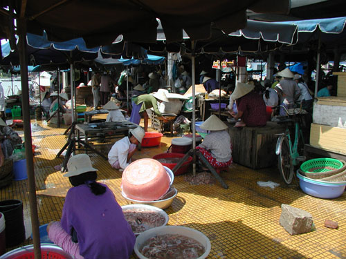 ベトナム・ホイアンのマーケット 